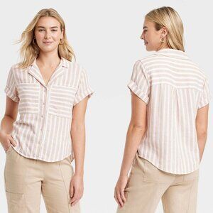 Small - Womens Short Sleeve Collared Button-Down Shirt - Universal Thread - Tan